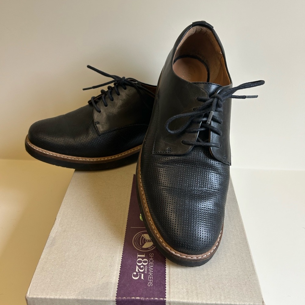 Clark’s Glick Darby Women’s shoes